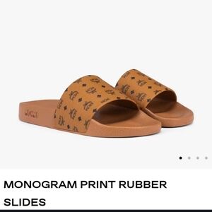 💯 Authentic MCM MONOGRAM RUBBER SLIDES WOMENS SZ 10 NWB
